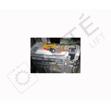 TSG V4 400 Opérateur porte asc. , p. Thyssen VF08, OG